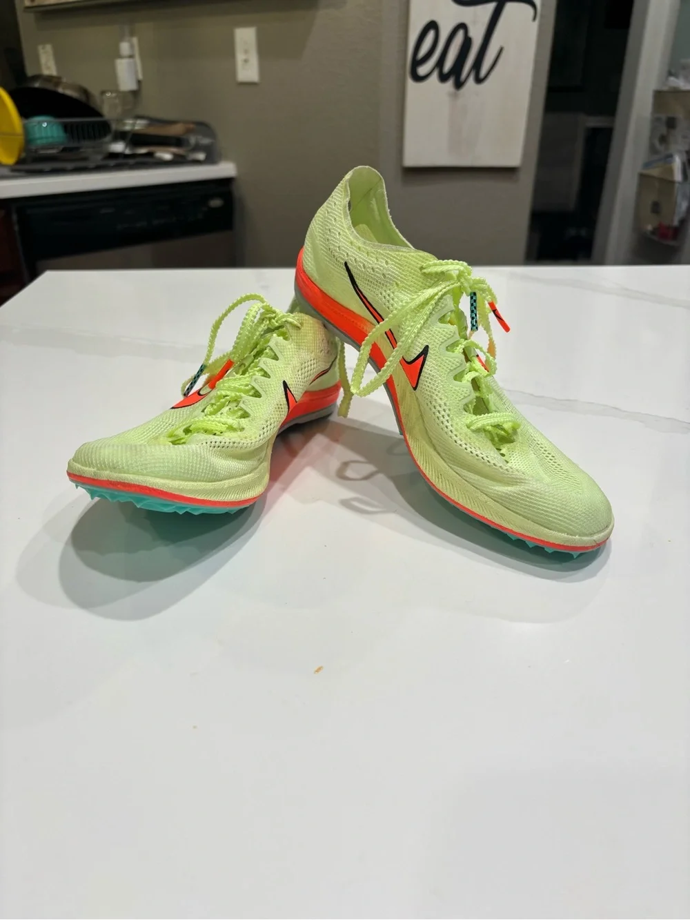 Nike Distance Track Spikes ZoomX Dragonfly Women's size 5.5. Men’s size 4